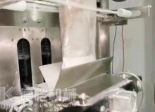 醫(yī)用口罩包裝袋選材包裝機(jī)有哪些組成